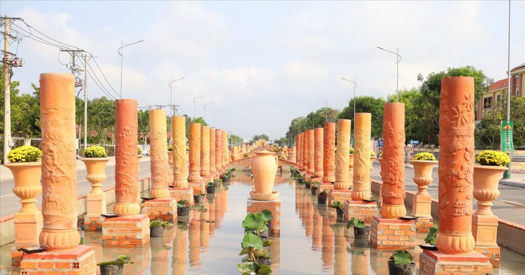 Festival Gạch gốm đỏ - Kinh tế xanh tỉnh Vĩnh Long lần thứ nhất năm 2024